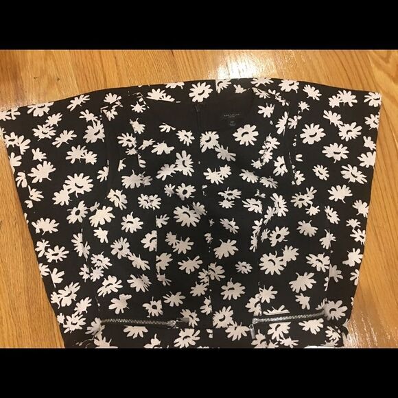 Ann Taylor size 0 black daisy midi dress sleeveless floral - Picture 7 of 9